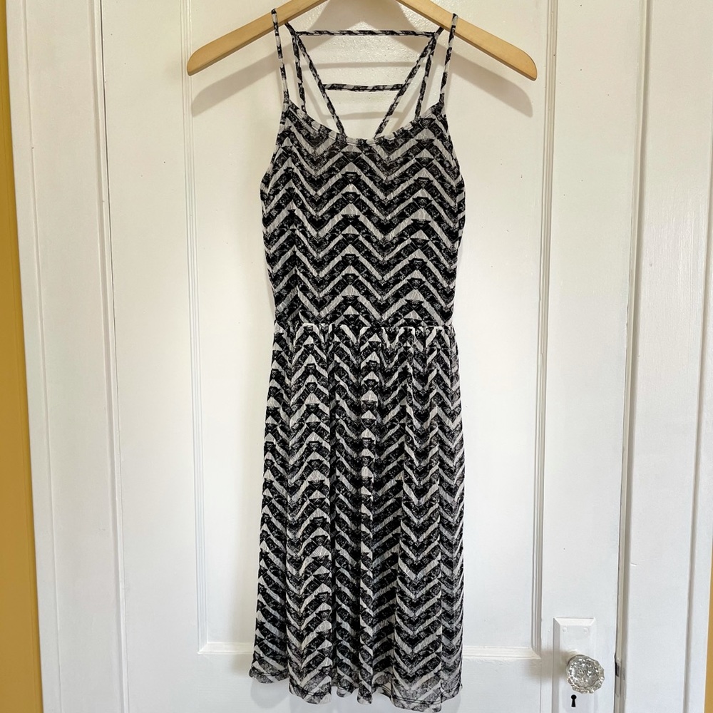 Xhilaration Dress, Size Small, Black and White